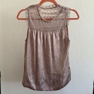 Small Francessca’s Blush Lace Dress Shirt